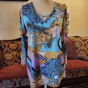 3/4 sleeve women's shoulder cut out shirt!